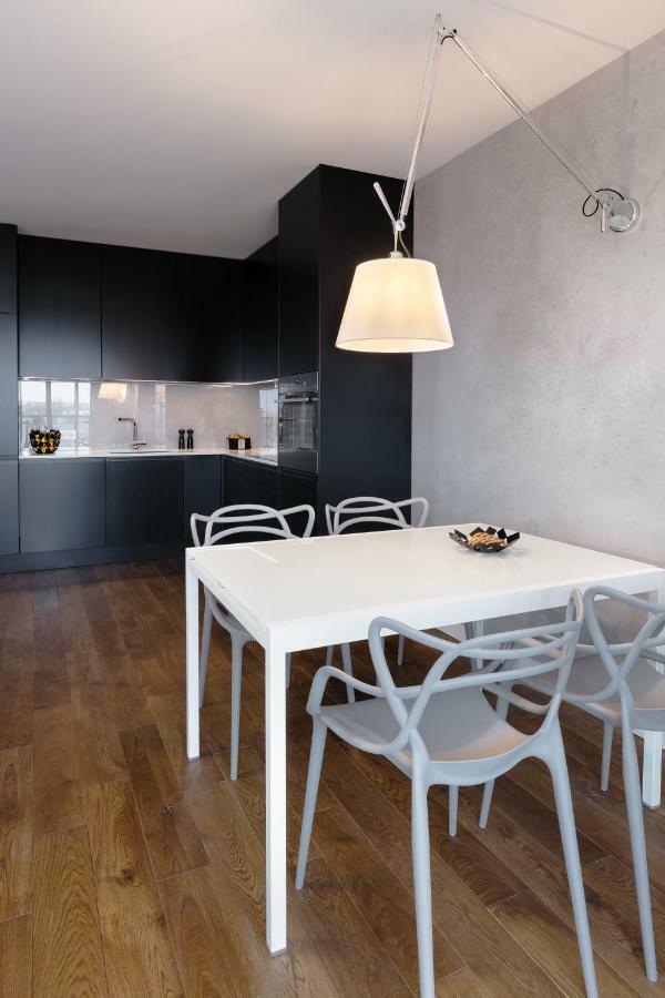 Apartament Towarowa 37 Poznan Dış mekan fotoğraf